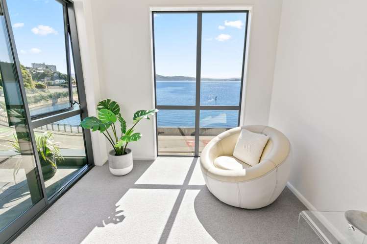 3/148 Evans Bay Parade Roseneath_8