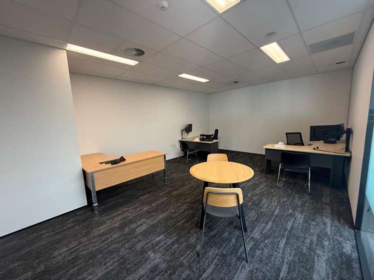 86 Moorhouse Avenue Addington_8