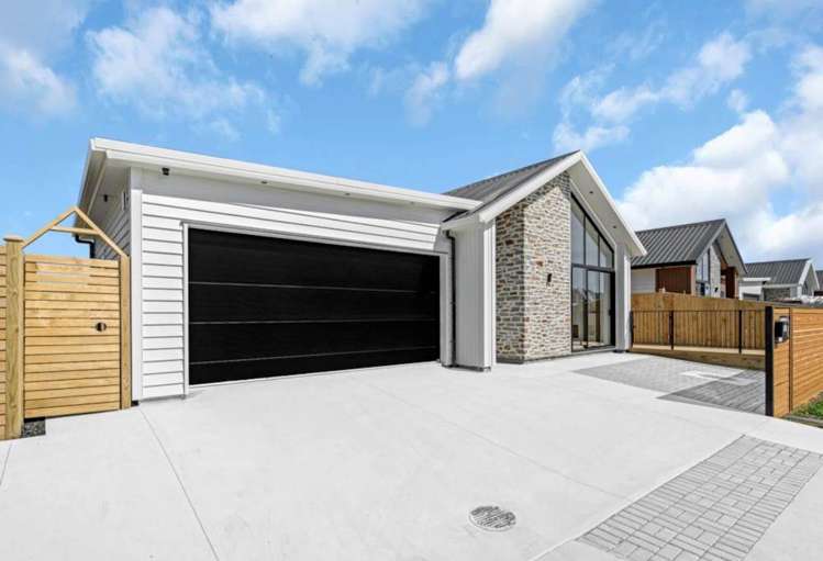 12 & 14 Tuwai Crescent Opaheke_9