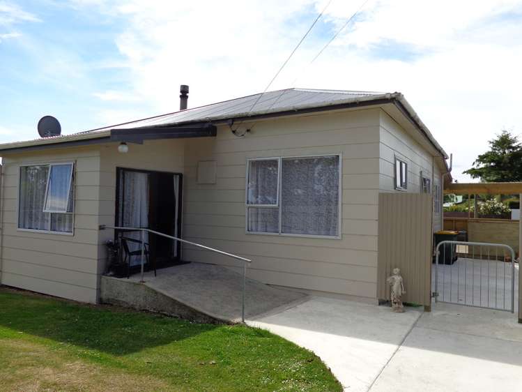 9 Branksea Street Kaitangata_23