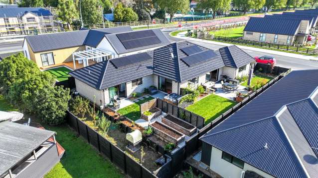 Energy Smart Three Bedroom Home in Bridleways Estate