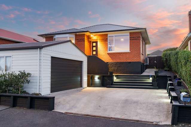 Sunny, solid and family-friendly in Andersons Bay