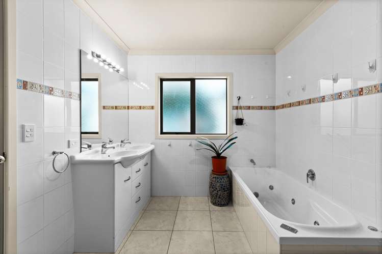 28a Howard Road Taradale_9