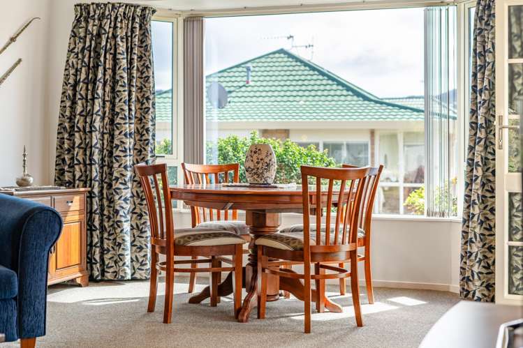 21/17 John Street Trentham_5