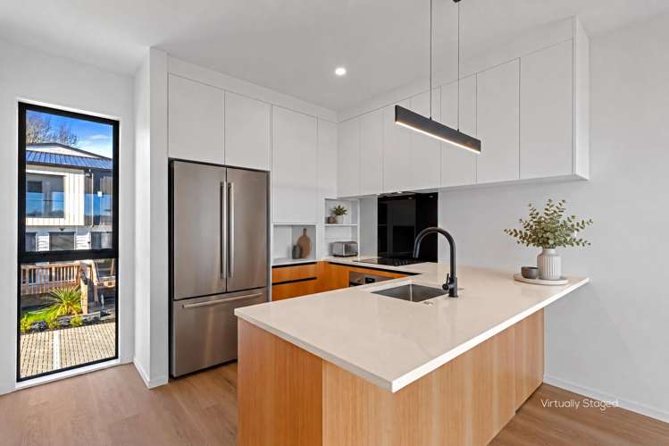 1-7/17 Sunnyfield Crescent Glenfield_31