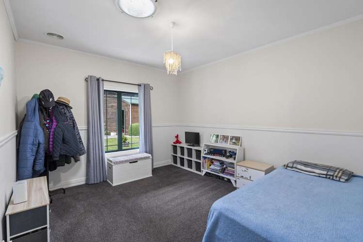 4/288 Two Chain Road Burnham_16