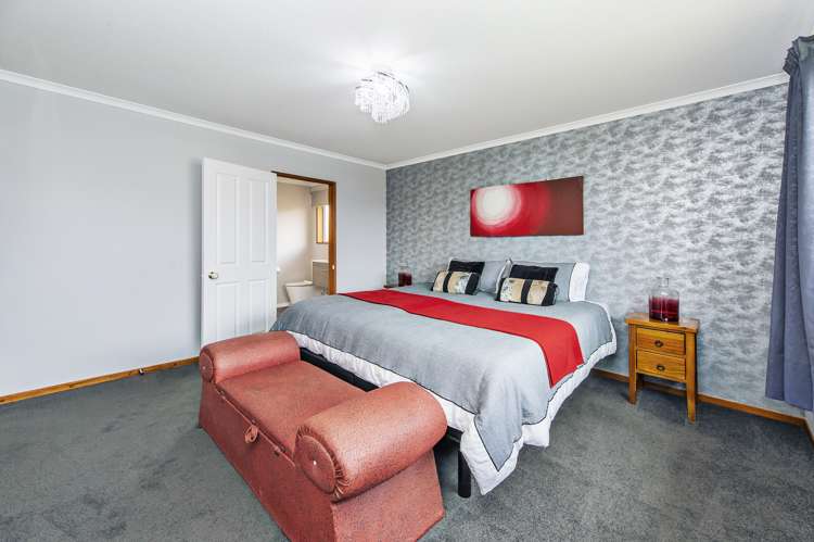 3 Oldham Place Darfield_15