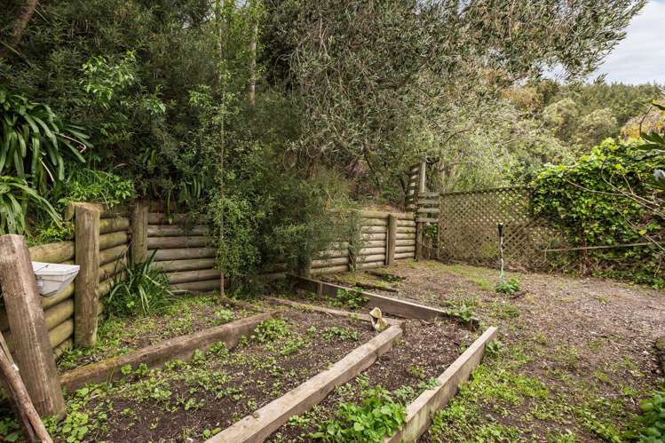 8 Bayview Road Charteris Bay_26