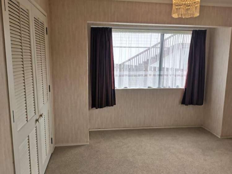 1 Prion Place One Tree Point_13