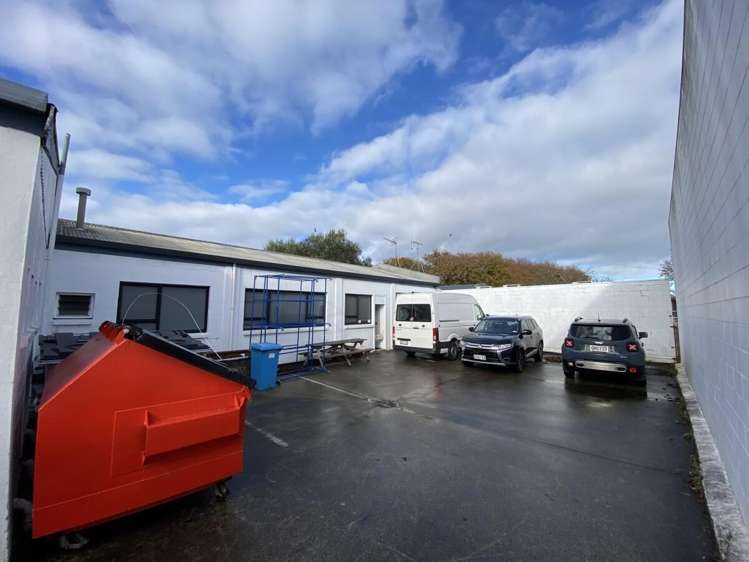 25 Vialou Street Hamilton City Central_6