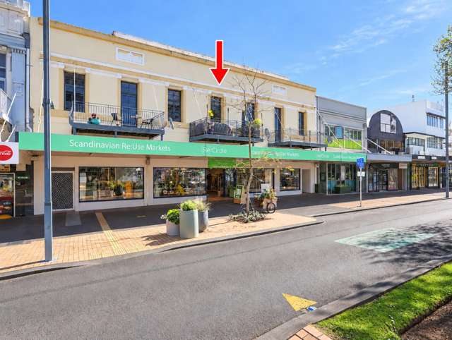2/313 Victoria Street Hamilton Central_1