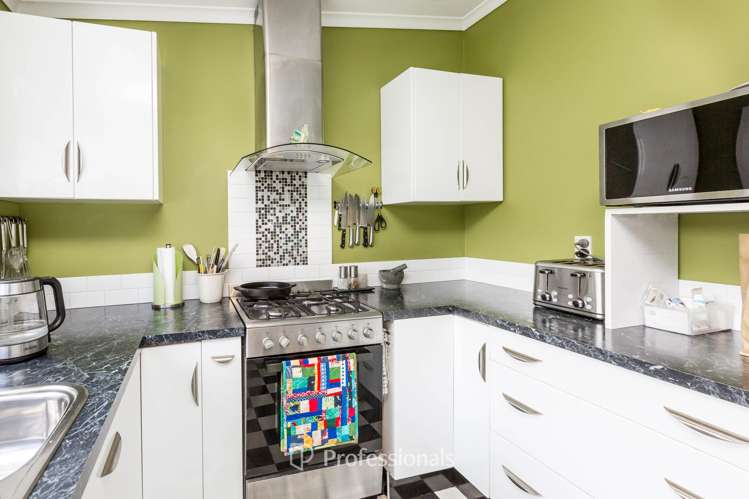 1071 High Street Taita_8