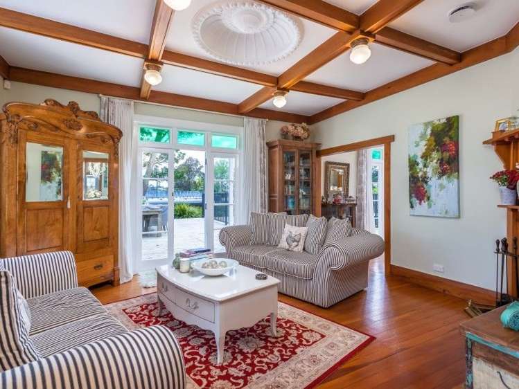 31 Queen Mary Avenue New Lynn_3