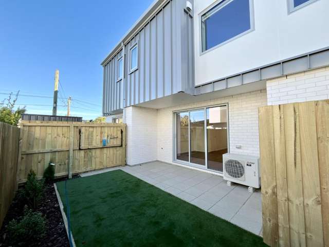 Brand new 2 bedroom townhouse on Neville Street