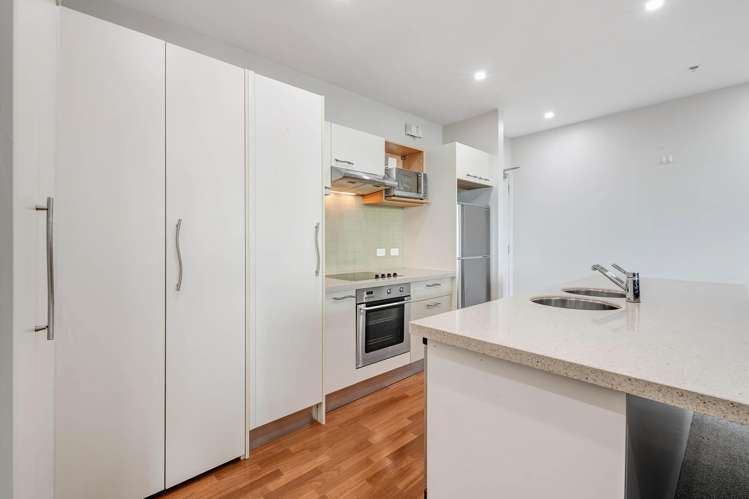 703/11 Tamariki Avenue Auckland_7