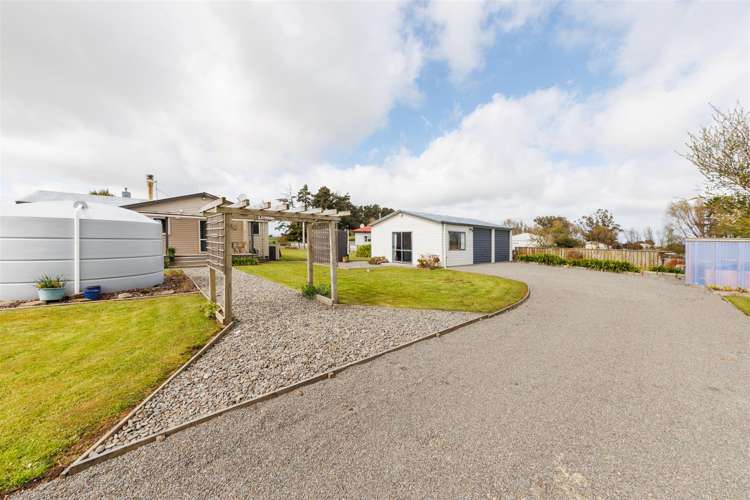 5 Ashby Lane Marton_6