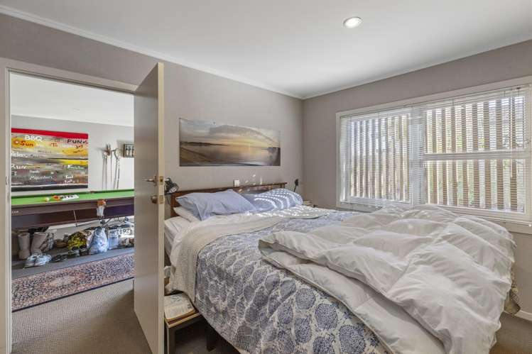 1/15 Charles Crescent Rainbow Point_26