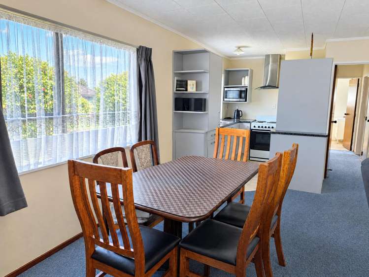 1 Cobham Crescent_3
