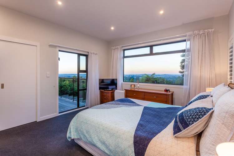 287 Forest Hill Road Waiatarua_11