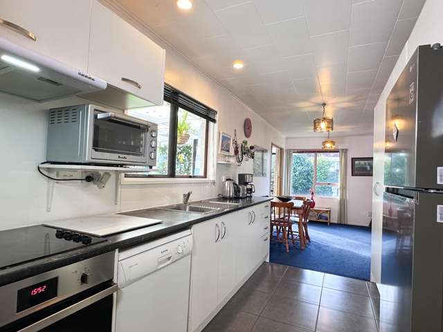 28 Trigg Crescent Taradale_1