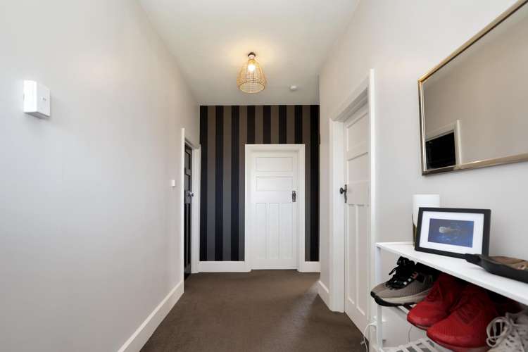 117 Creek Road Allenton_9