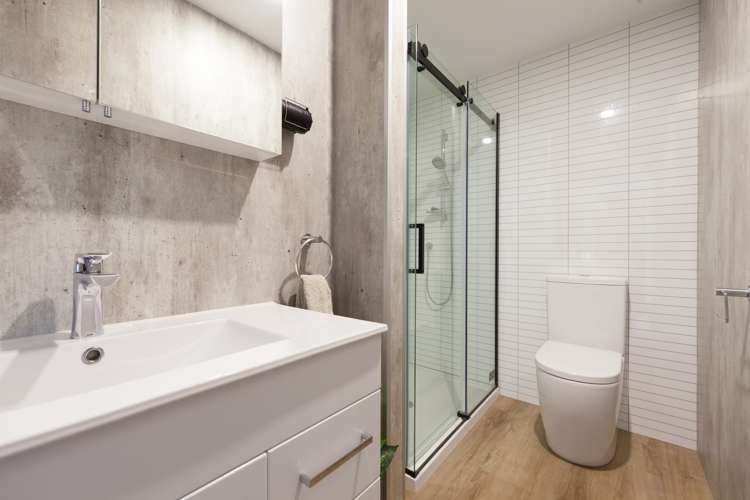 40 Kauri Road Stanmore Bay_19