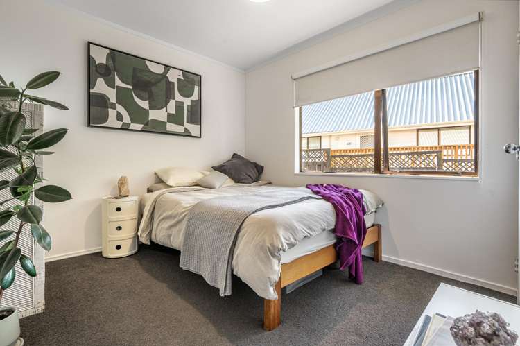 2/43 Sabulite Road Kelston_6