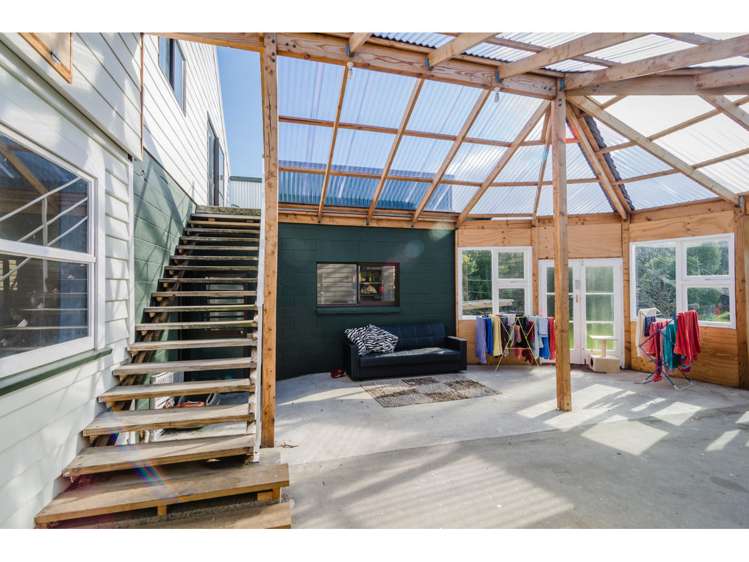 11 Marchwiel Street Marchwiel_11