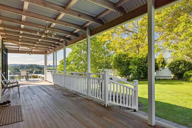 SERENITY OF COUNTRY LIVING