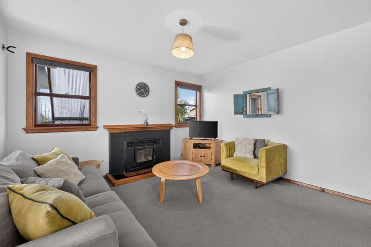 2/146 Beach Road North New Brighton_10