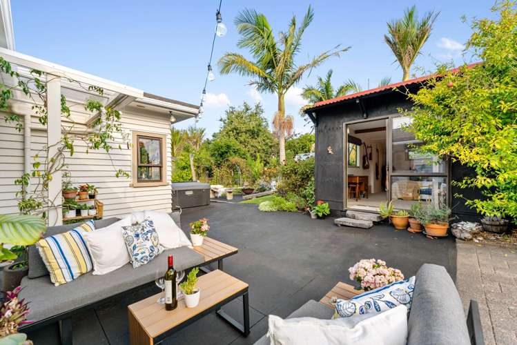 11 Himikera Avenue Avondale_31