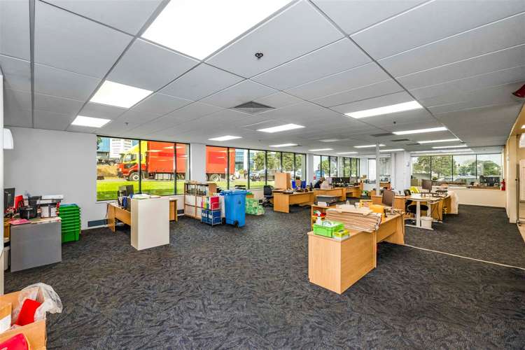 8-10 Vestey Drive Mount Wellington_3