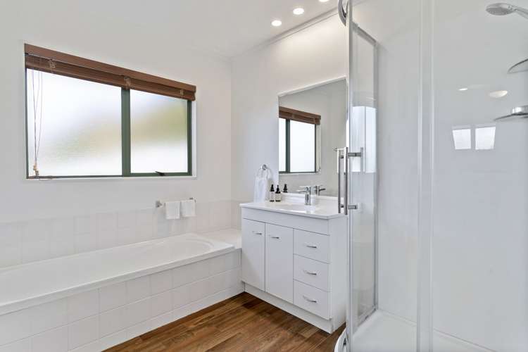 8b Anne Road Bellevue_10