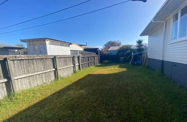 25651 Dawnhaven Drive Te Atatu Peninsula_1