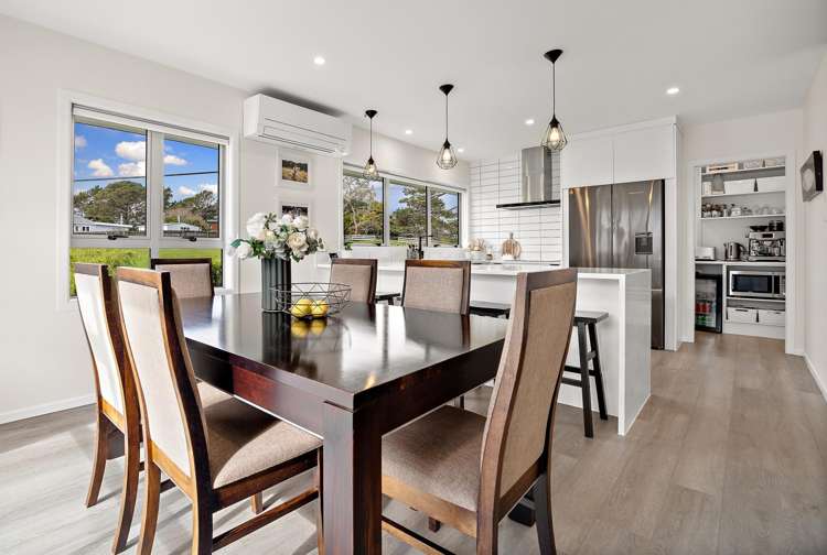 90 McEntee Road Waitakere_12