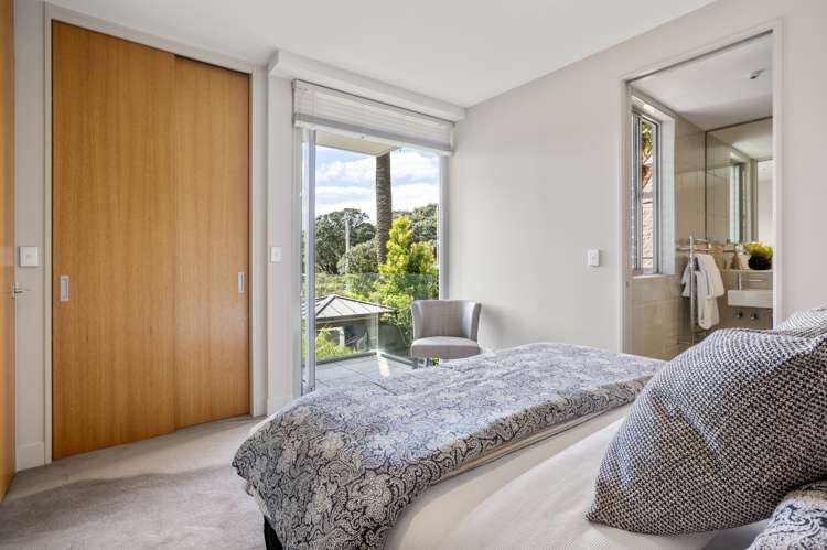 2/104a Gladstone Road Parnell_10