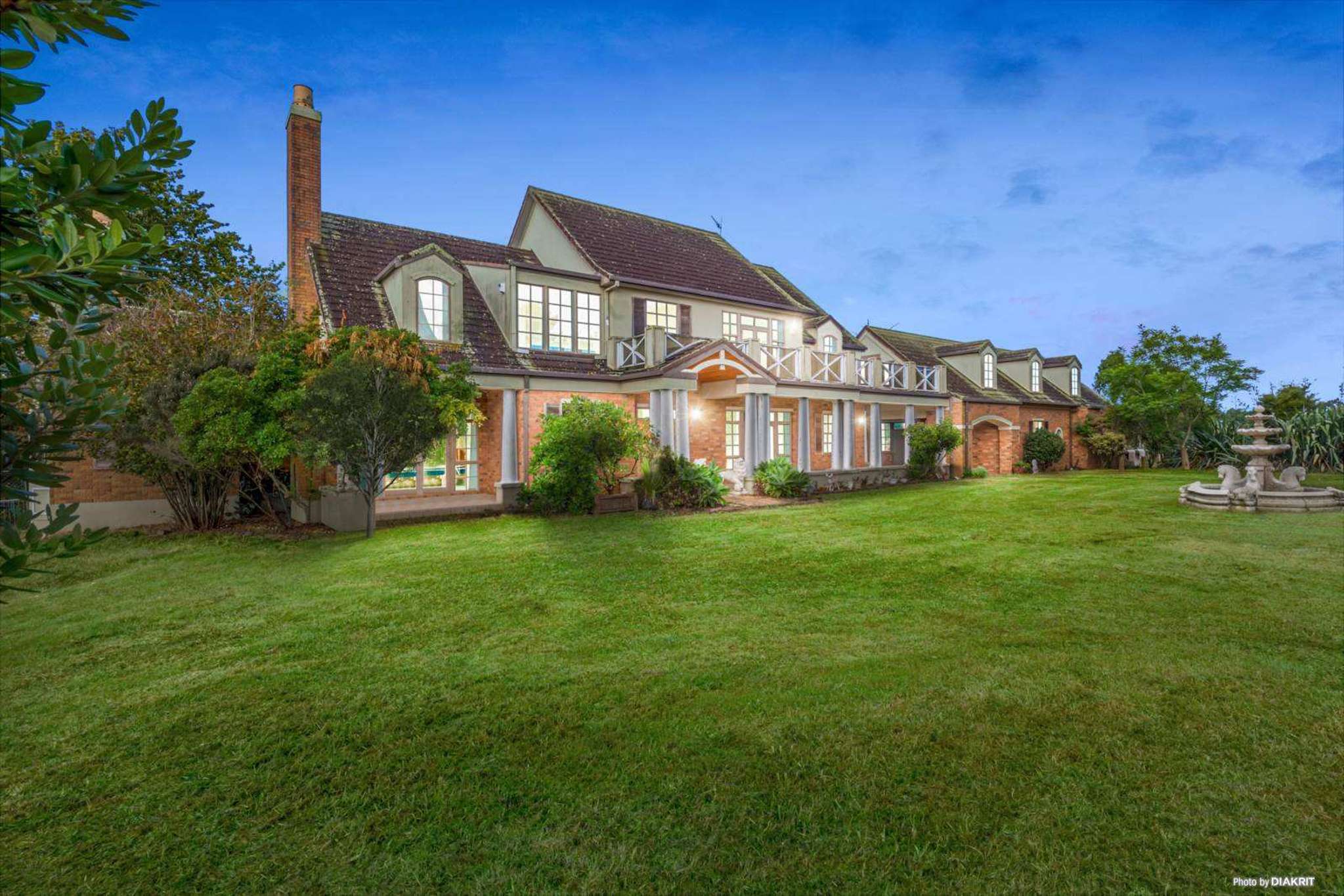 ‘No drop-off, no buyer fatigue’: Ramarama home sells for $4.72m – more than $2m above CV