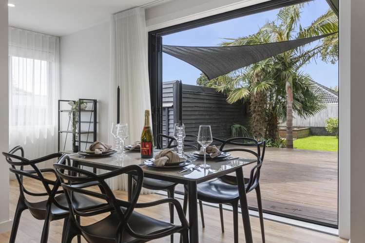 145 Seaview Road Westown_9