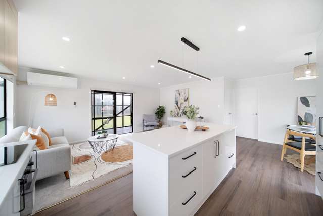 Freehold Family Home in Sought-After Opaheke