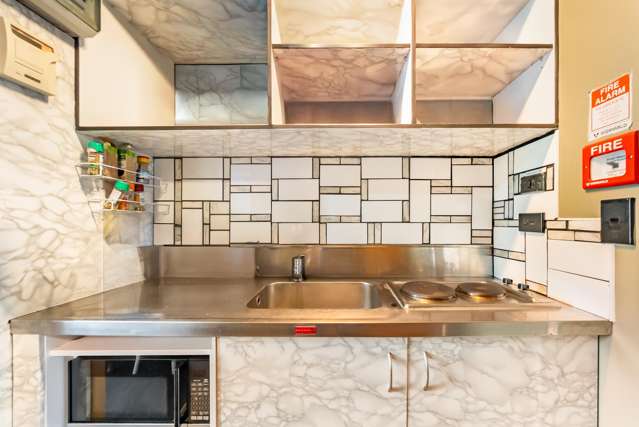 301/20 Martin Square Te Aro_3