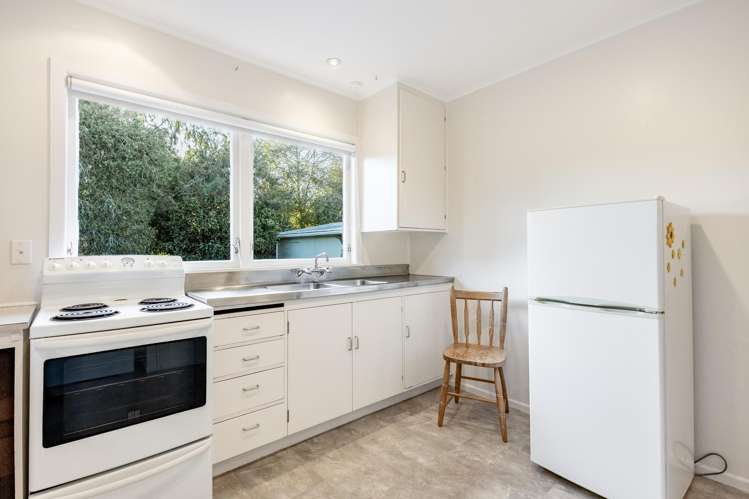 2/7 Evelyn Place Hillcrest_5