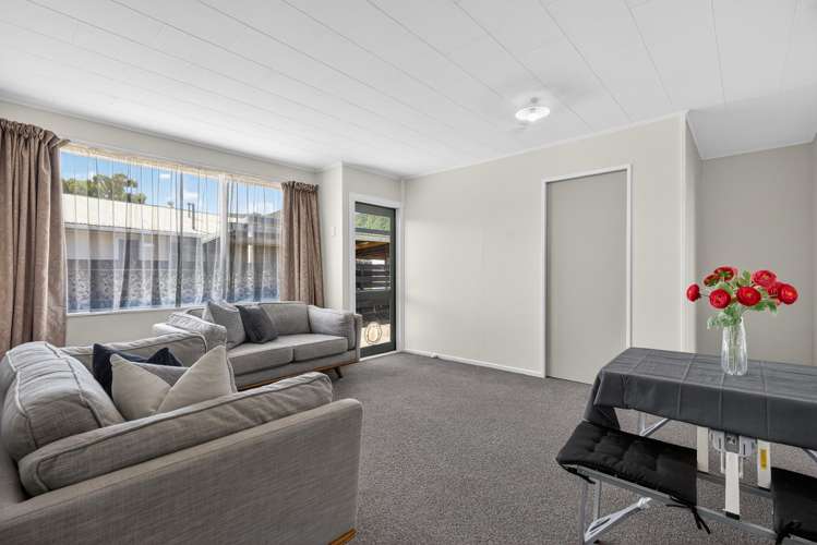 270a Wellington Road Wainuiomata_1