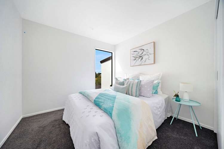 2/32 Brandon Road Glen Eden_6