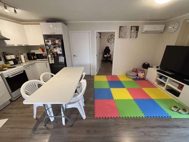 A/46 Kaikoura Street Henderson_4