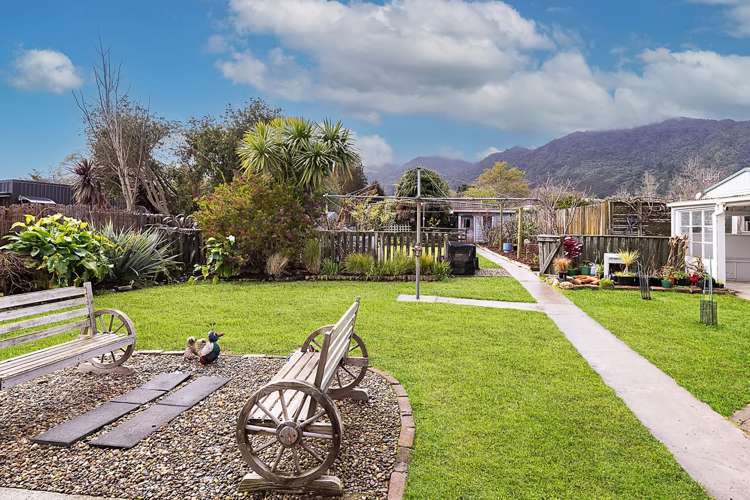 44 Stirling Street Te Aroha_11