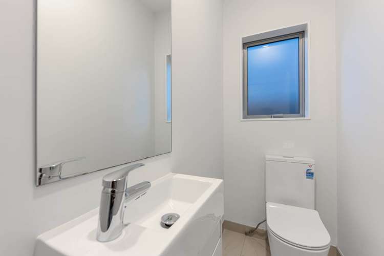 1 Silvereye Road Hobsonville_16