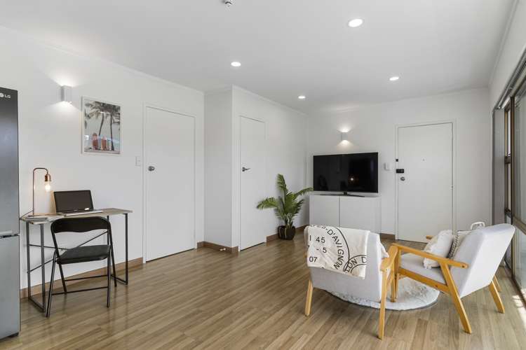 5/762 Beach Road Browns Bay_6