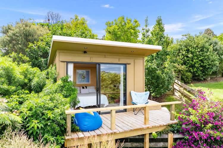 215 Valley View Road Otaika_15