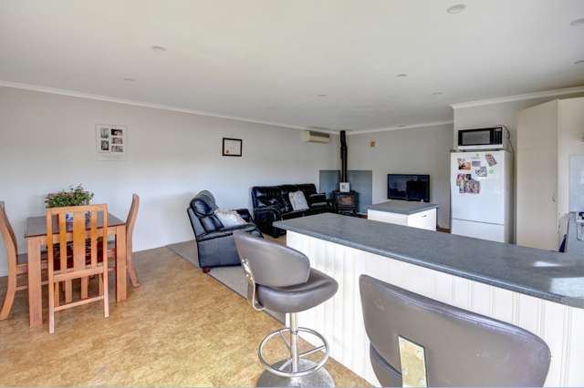 5 Athol Place Ravensbourne_3