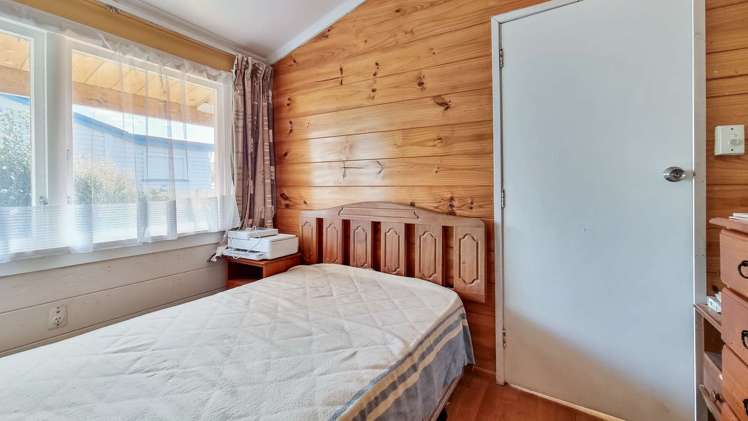 30 Neil Road Fairy Springs_7